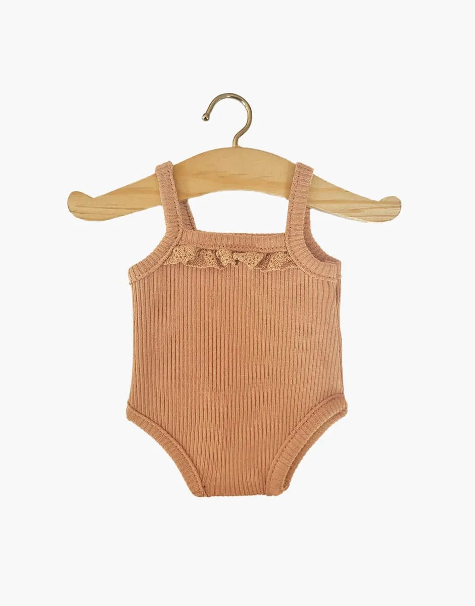 Bodysuit with straps in brown sugar ribbed knit and lace