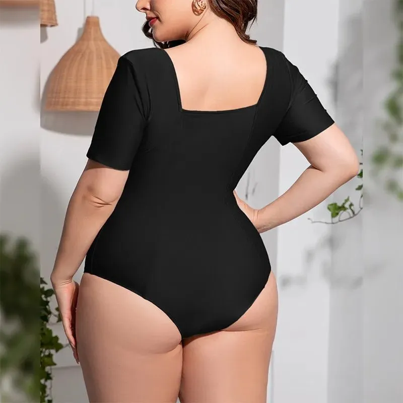 Women's Plus Size One-Piece Swimsuit - Stylish and Flattering Design